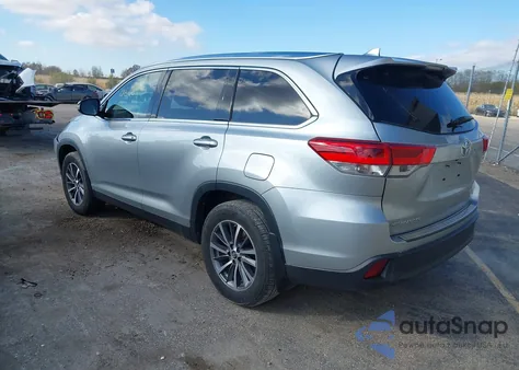2019 Toyota Highlander Xle from USA, damaged, VIN 5TDJZRFH4KS594801